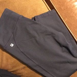 Cropped Fabletics Leggings